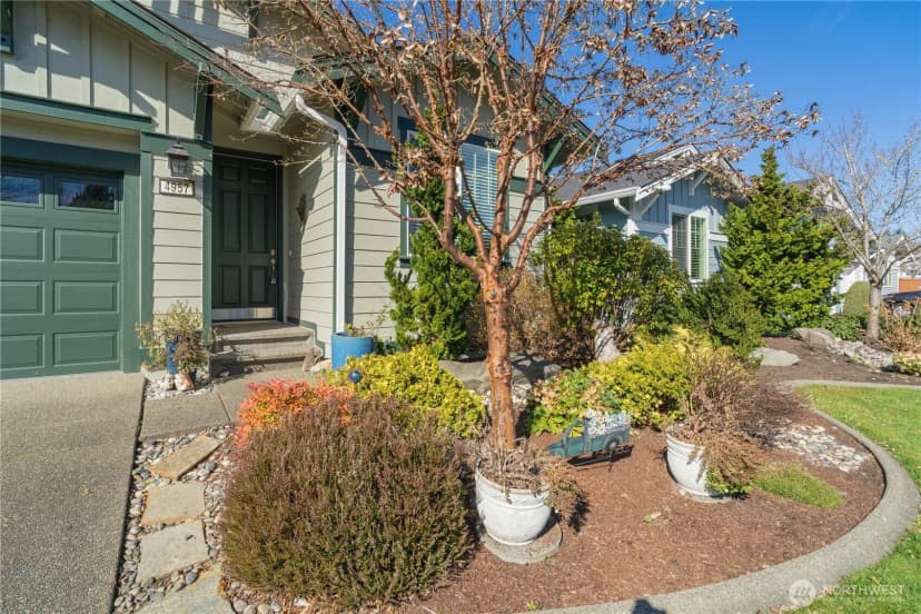 Property photo for 4957 Bend Drive Ne, Lacey photo 3