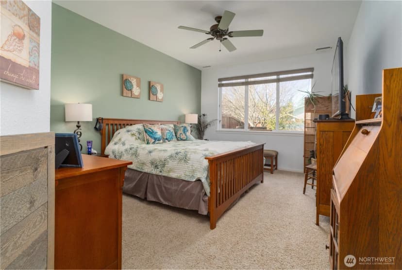 Property photo for 4957 Bend Drive Ne, Lacey photo 16