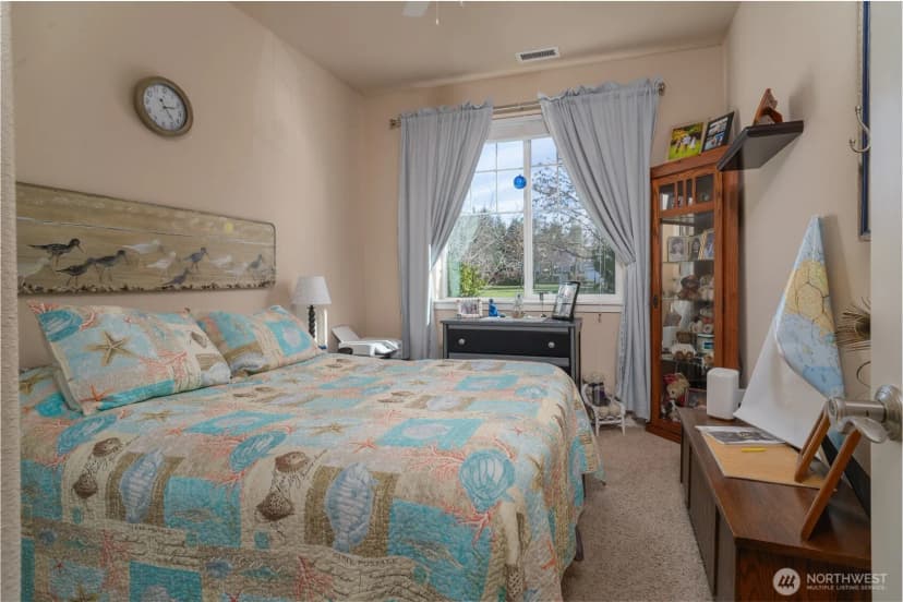 Property photo for 4957 Bend Drive Ne, Lacey photo 14