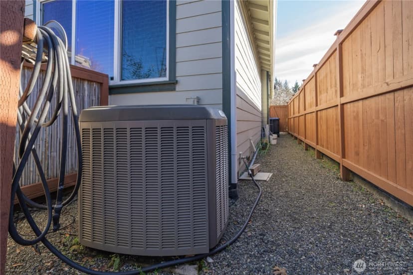 Property photo for 4957 Bend Drive Ne, Lacey photo 22