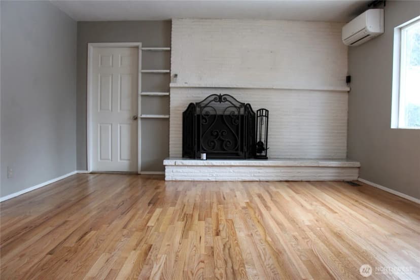 Property photo for 12020 79th Avenue S, Seattle photo 17