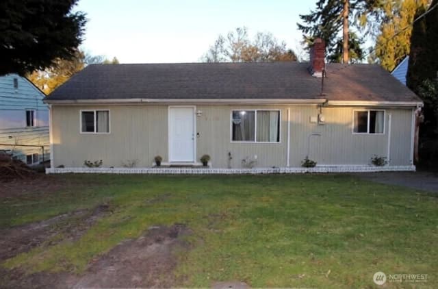 Property photo for 12020 79th Avenue S, Seattle