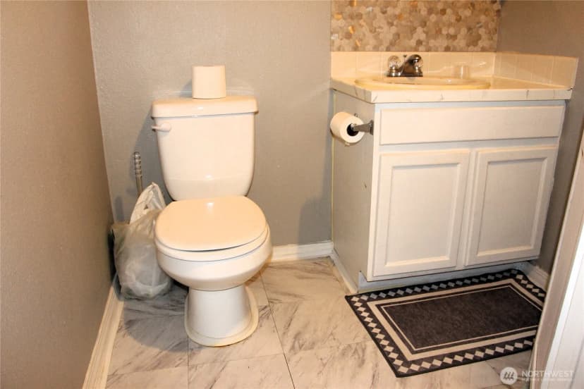 Property photo for 12020 79th Avenue S, Seattle photo 12