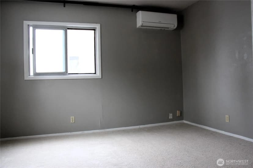 Property photo for 12020 79th Avenue S, Seattle photo 13
