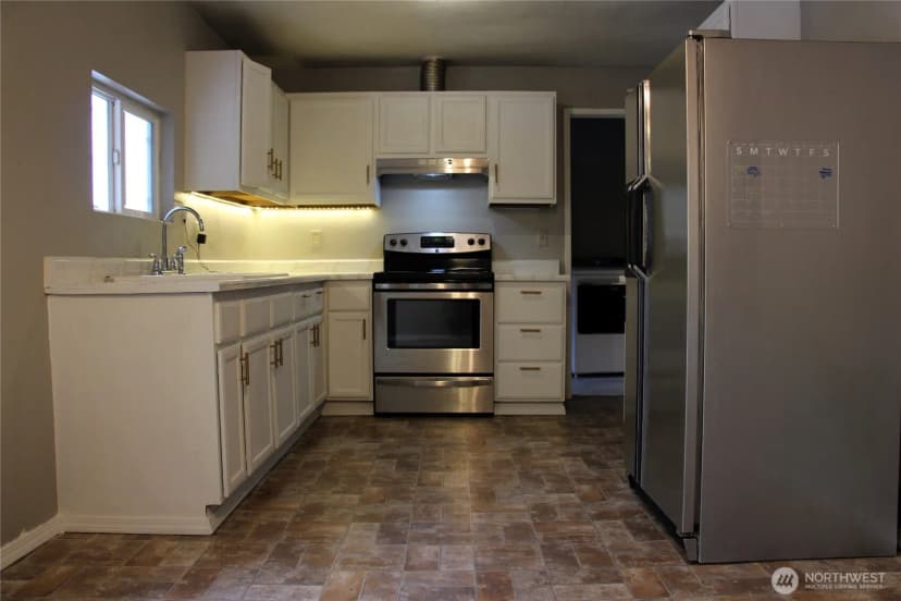 Property photo for 12020 79th Avenue S, Seattle photo 15