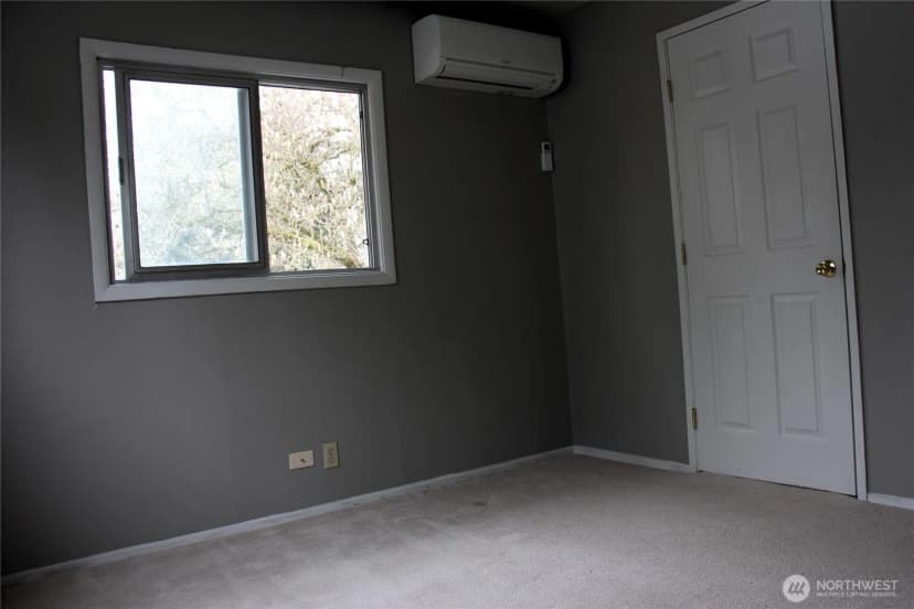 Property photo for 12020 79th Avenue S, Seattle photo 14