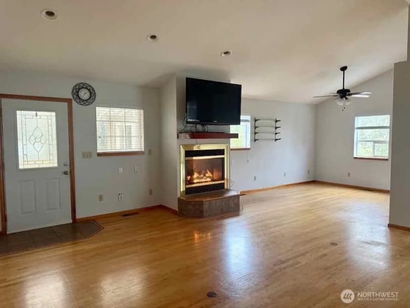 Property photo for 27 Ocosta Sixth Street, Aberdeen photo 14