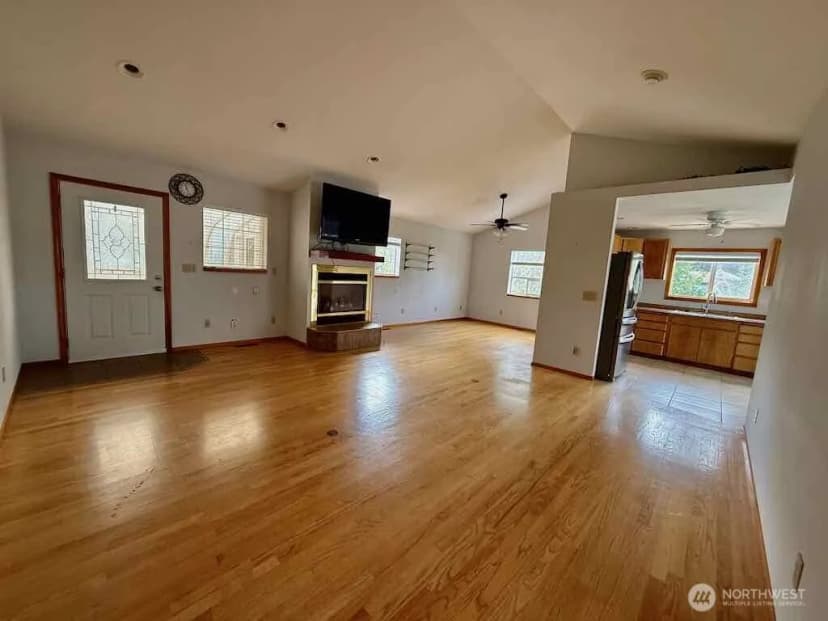 Property photo for 27 Ocosta Sixth Street, Aberdeen photo 12