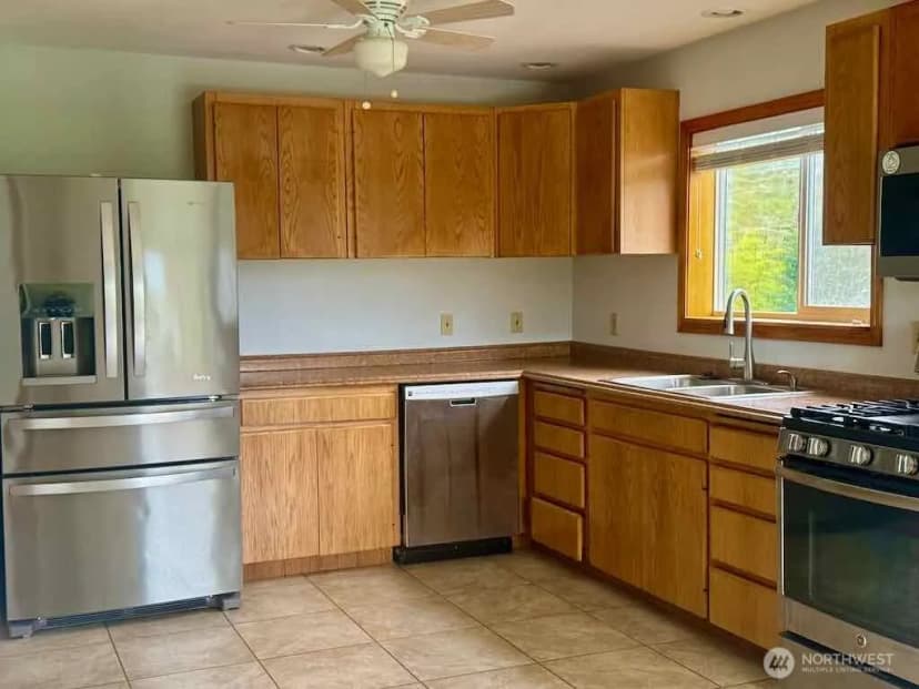 Property photo for 27 Ocosta Sixth Street, Aberdeen photo 8