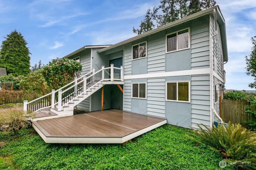Property photo for 8712 53rd Place W, Mukilteo photo 3
