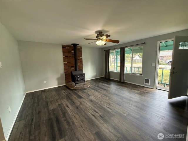 Property photo for 11524 Butler Avenue Sw, Port Orchard photo 4