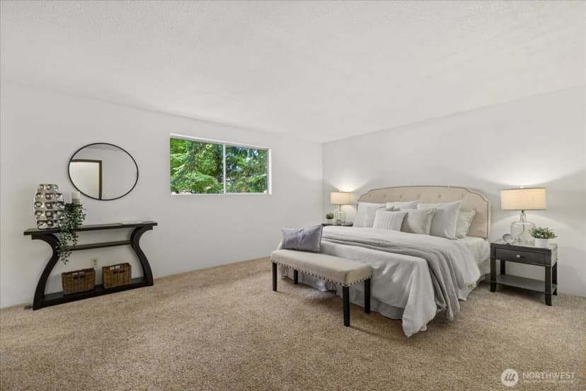 Property photo for 7223 Ne 160th Street, Kenmore photo 9
