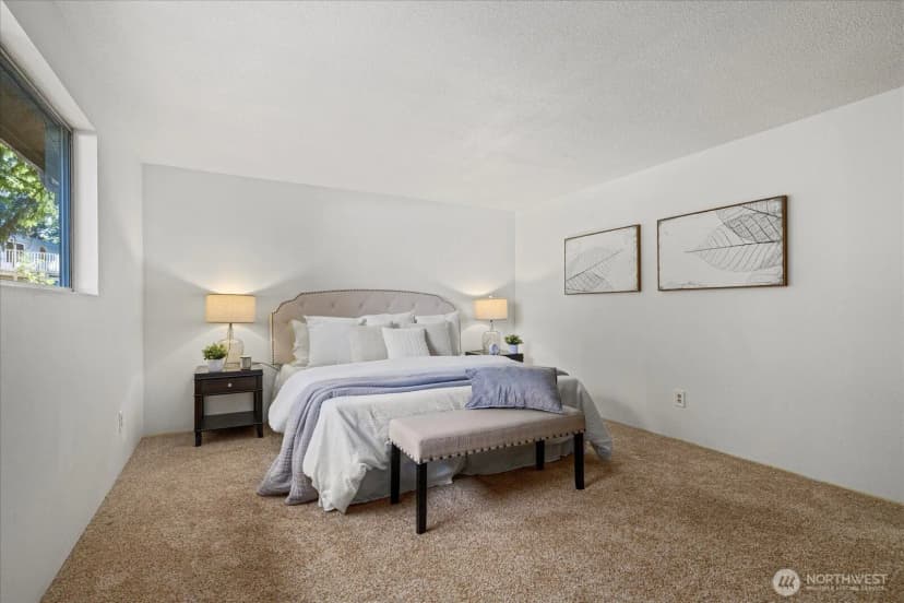 Property photo for 7223 Ne 160th Street, Kenmore photo 12