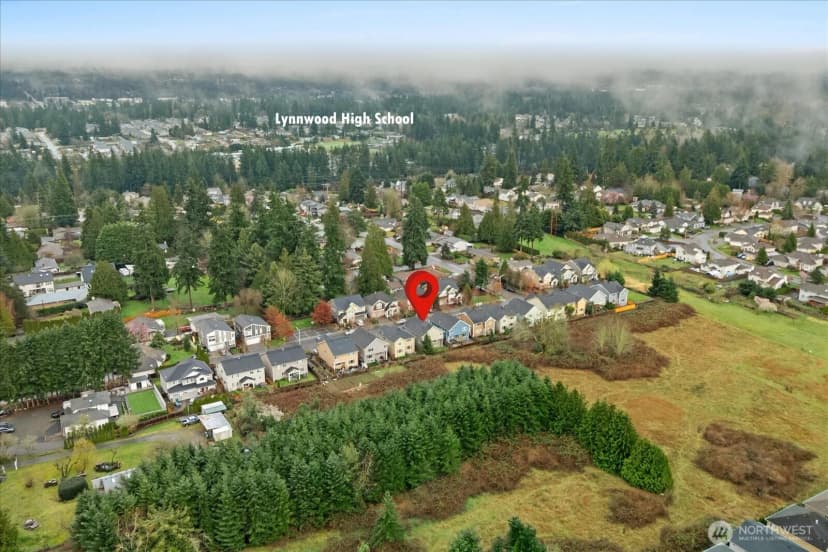 Property photo for 17912 12th Place W, Lynnwood photo 37