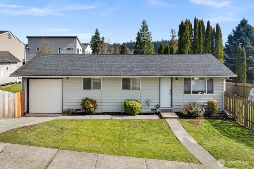 Property photo for 212 10th Street, Snohomish