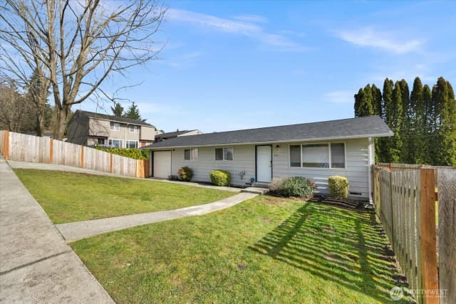 Property photo for 212 10th Street, Snohomish photo 4