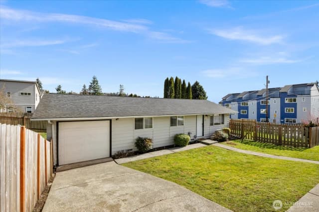 Property photo for 212 10th Street, Snohomish photo 3