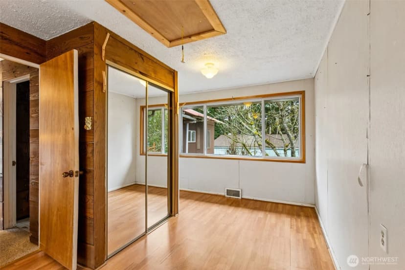 Property photo for 23906 60th Avenue W, Mountlake Terrace photo 12