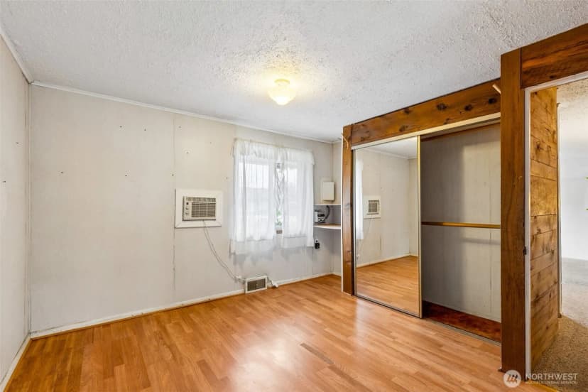 Property photo for 23906 60th Avenue W, Mountlake Terrace photo 11