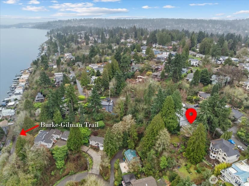 Property photo for 11904 Lakeside Avenue Ne, Seattle photo 38