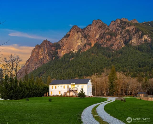 Property photo for 10210 428th Avenue Se, North Bend