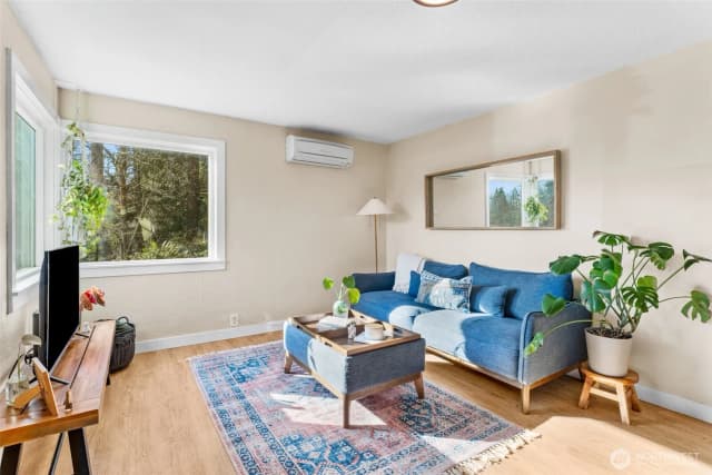 Property photo for 2183 Ne 3rd Avenue, Camas photo 3
