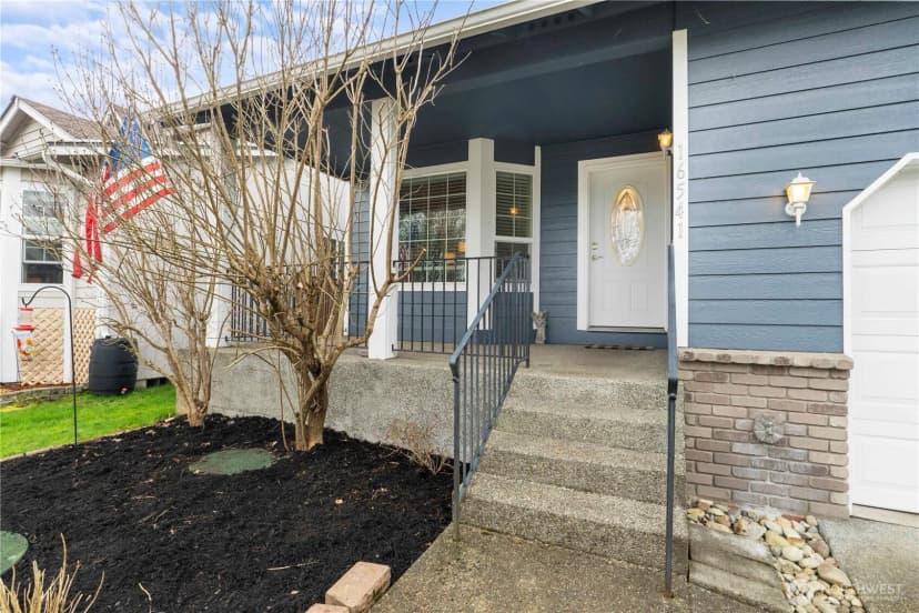 Property photo for 16541 Rainier View Drive Se, Yelm