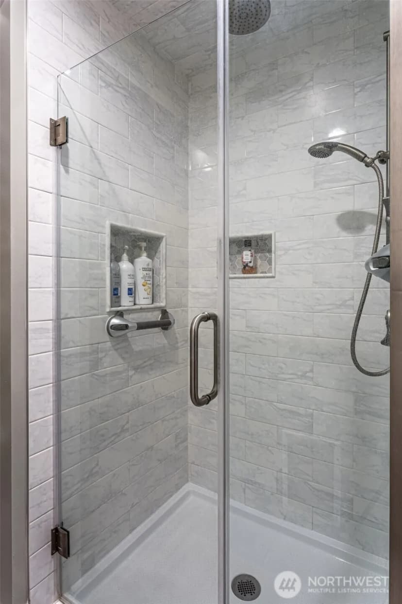 Property photo for 3614 West Tapps Drive E, Lake Tapps photo 22