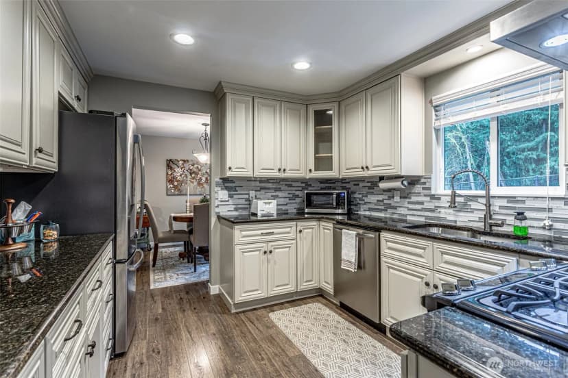 Property photo for 3614 West Tapps Drive E, Lake Tapps photo 12
