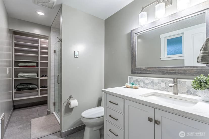 Property photo for 3614 West Tapps Drive E, Lake Tapps photo 21
