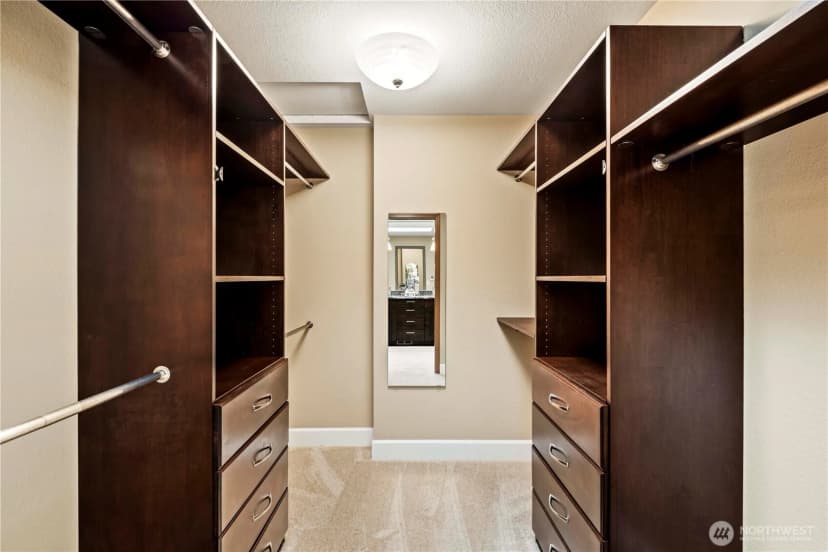 Property photo for 24229 Ne 7th Place, Sammamish photo 22