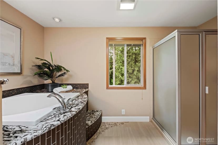 Property photo for 24229 Ne 7th Place, Sammamish photo 21