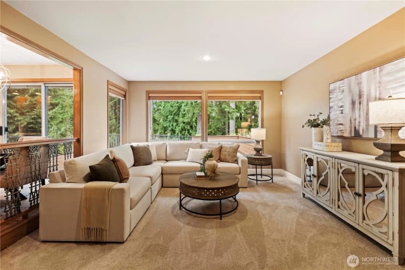 Property photo for 24229 Ne 7th Place, Sammamish photo 13