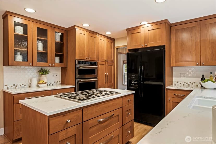 Property photo for 24229 Ne 7th Place, Sammamish photo 11