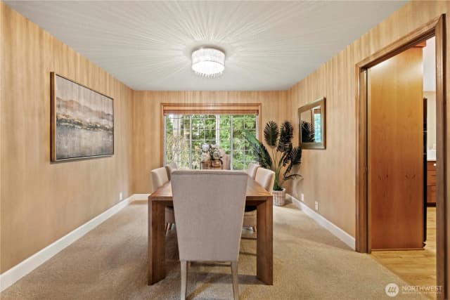 Property photo for 24229 Ne 7th Place, Sammamish photo 5