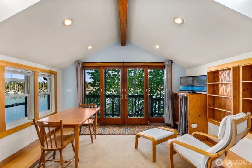 Property photo for 1333 East Bay Drive Ne, Olympia photo 35