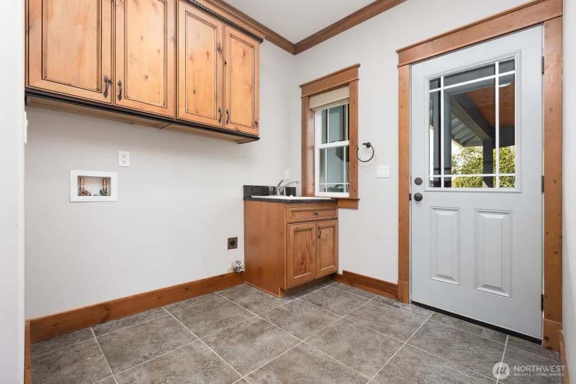 Property photo for 26213 13th Avenue E, Spanaway photo 39