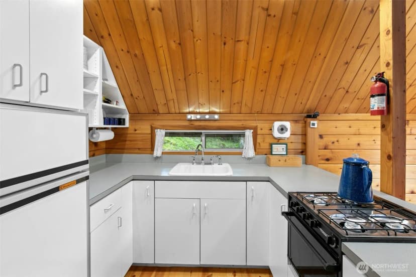 Property photo for 436 Marine Lane, Stuart Island photo 19