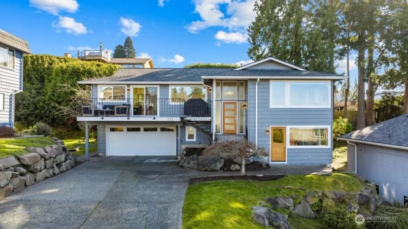Property photo for 712 Alder Street, Edmonds