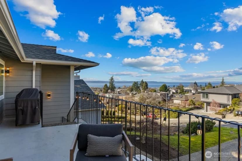 Property photo for 712 Alder Street, Edmonds photo 36