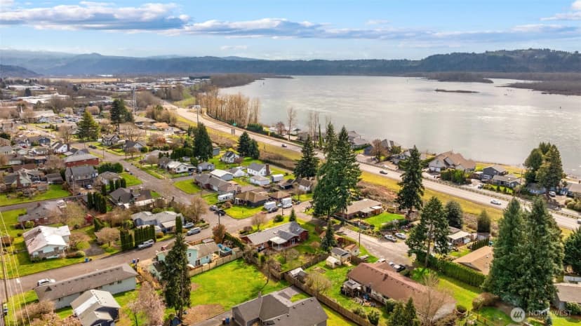 Property photo for 235 9th Street, Washougal photo 38