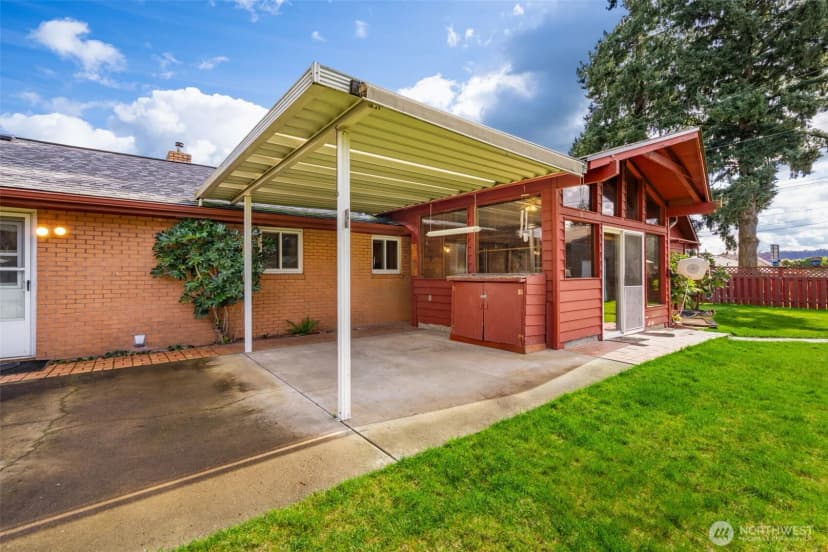 Property photo for 235 9th Street, Washougal photo 35