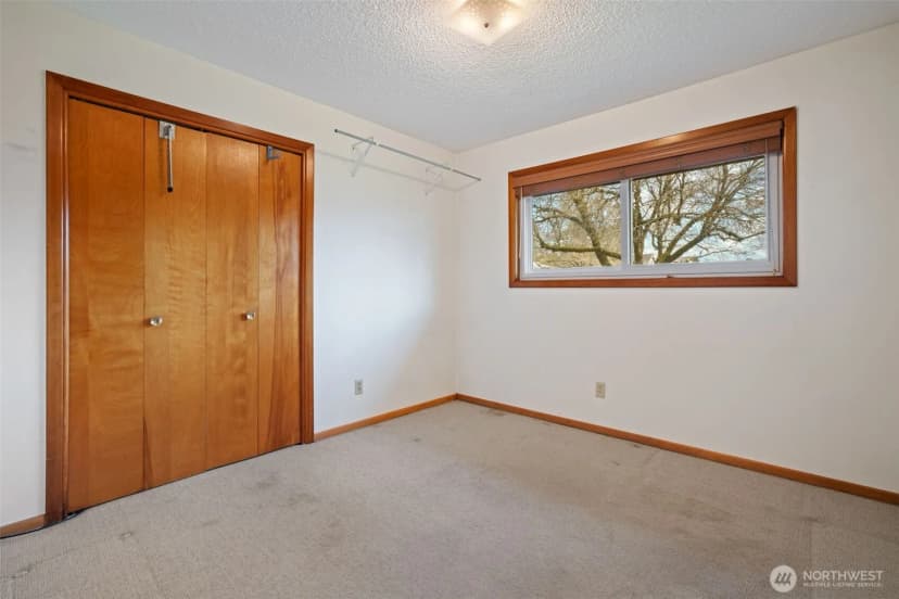 Property photo for 235 9th Street, Washougal photo 15