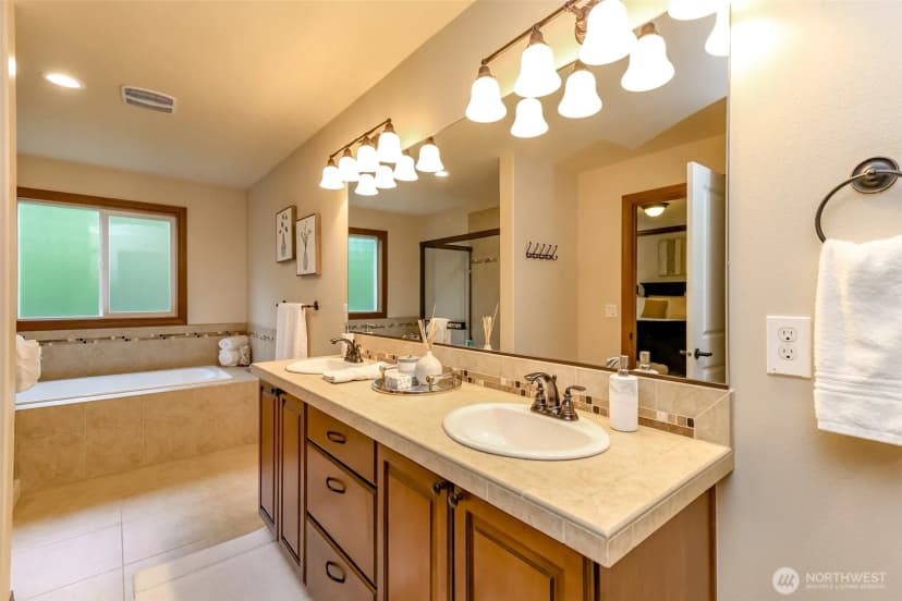 Property photo for 21305 62nd Street Ct E, Lake Tapps photo 30