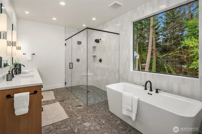 Property photo for 12834 Ne 113th Street, Kirkland photo 27