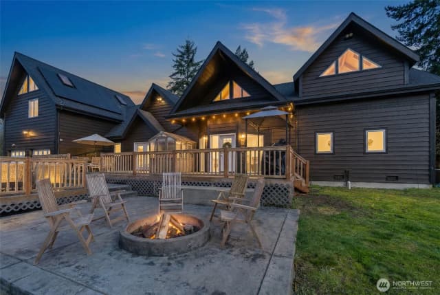 Property photo for 9405 Bridge Road Se, Yelm photo 2