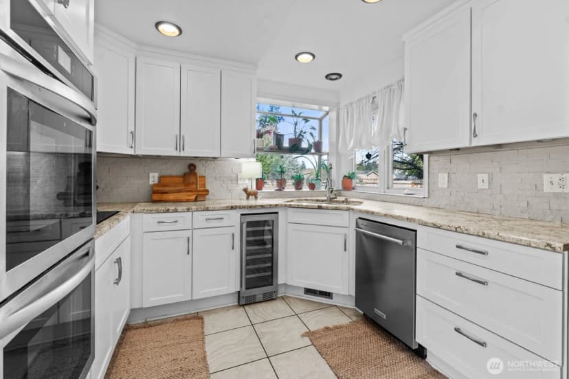 Property photo for 9405 Bridge Road Se, Yelm photo 17