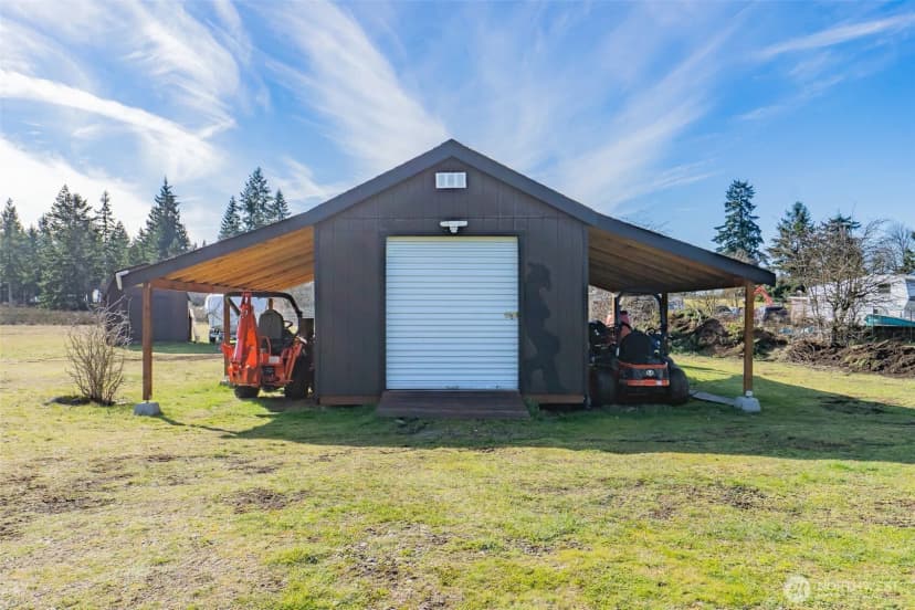 Property photo for 9405 Bridge Road Se, Yelm photo 33