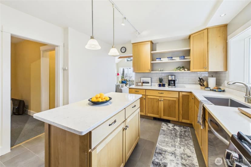 Property photo for 26248 Ohio Avenue Ne, Kingston photo 15