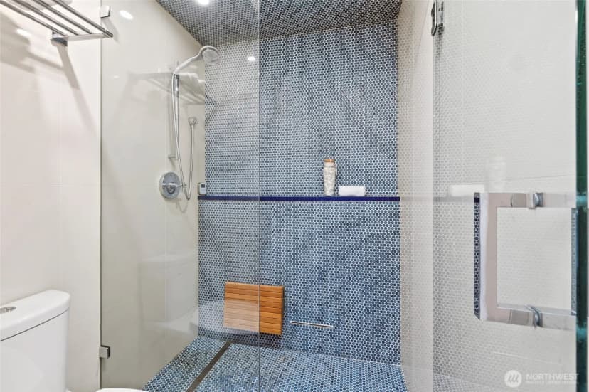 Property photo for 1600 159th Avenue Ne #17a, Bellevue photo 11